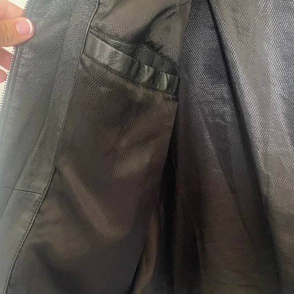Classic Black Leather Zip Jacket - Picture 4 of 6